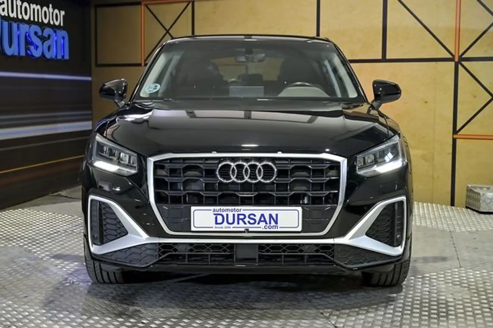 Audi Q2 30 TDI S line 85kW Negro - 2