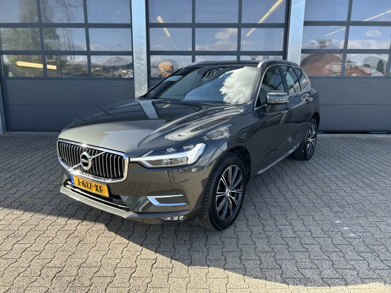 Volvo XC60 B4 197pk Geartronic Mild Hybrid Inscription