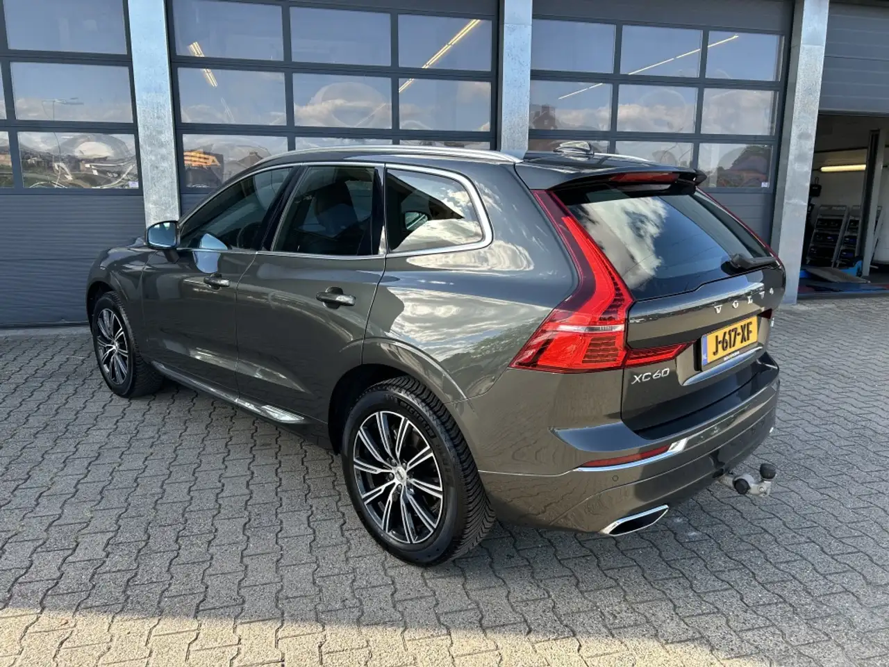 Volvo XC60 B4 197pk Geartronic Mild Hybrid Inscription, миниатюра 3