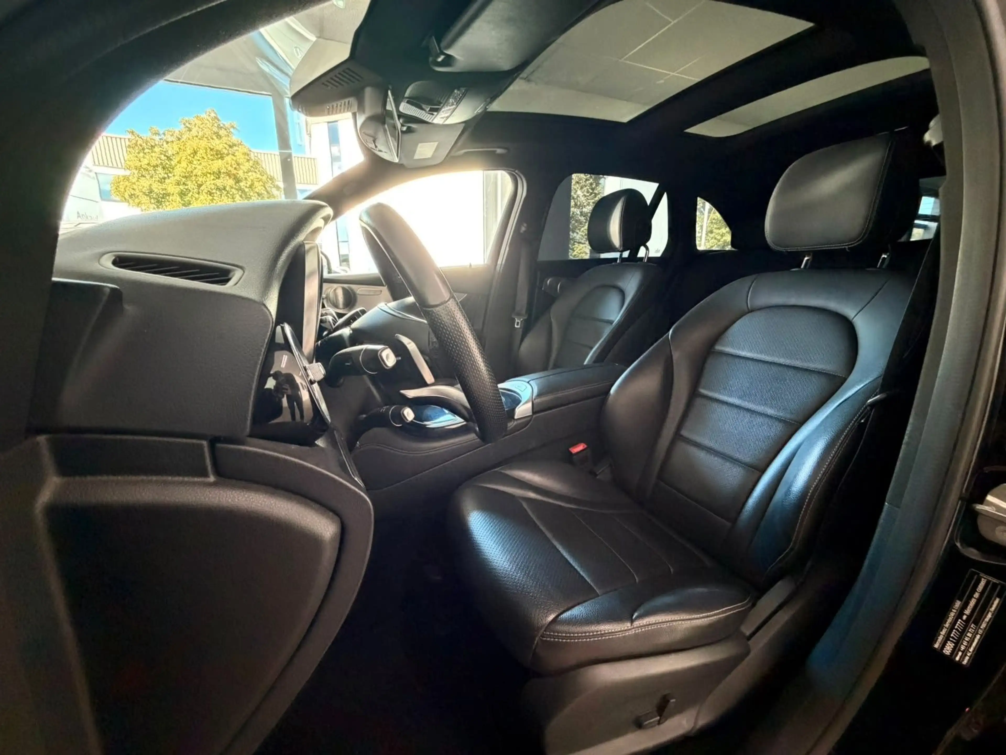 Mercedes-Benz GLC 250 GLC GLC 250 4Matic — photo 12