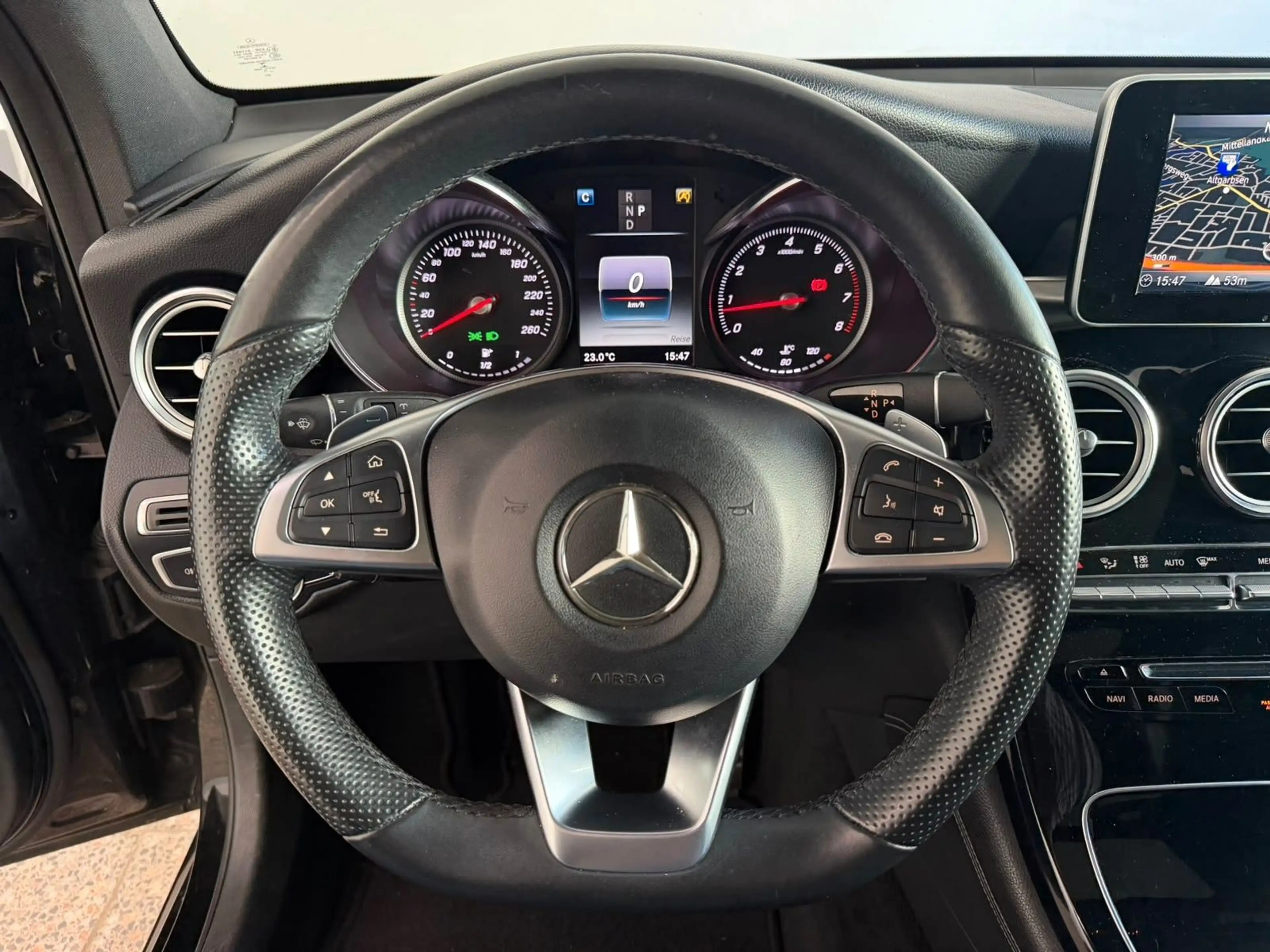 Mercedes-Benz GLC 250 GLC GLC 250 4Matic — photo 15