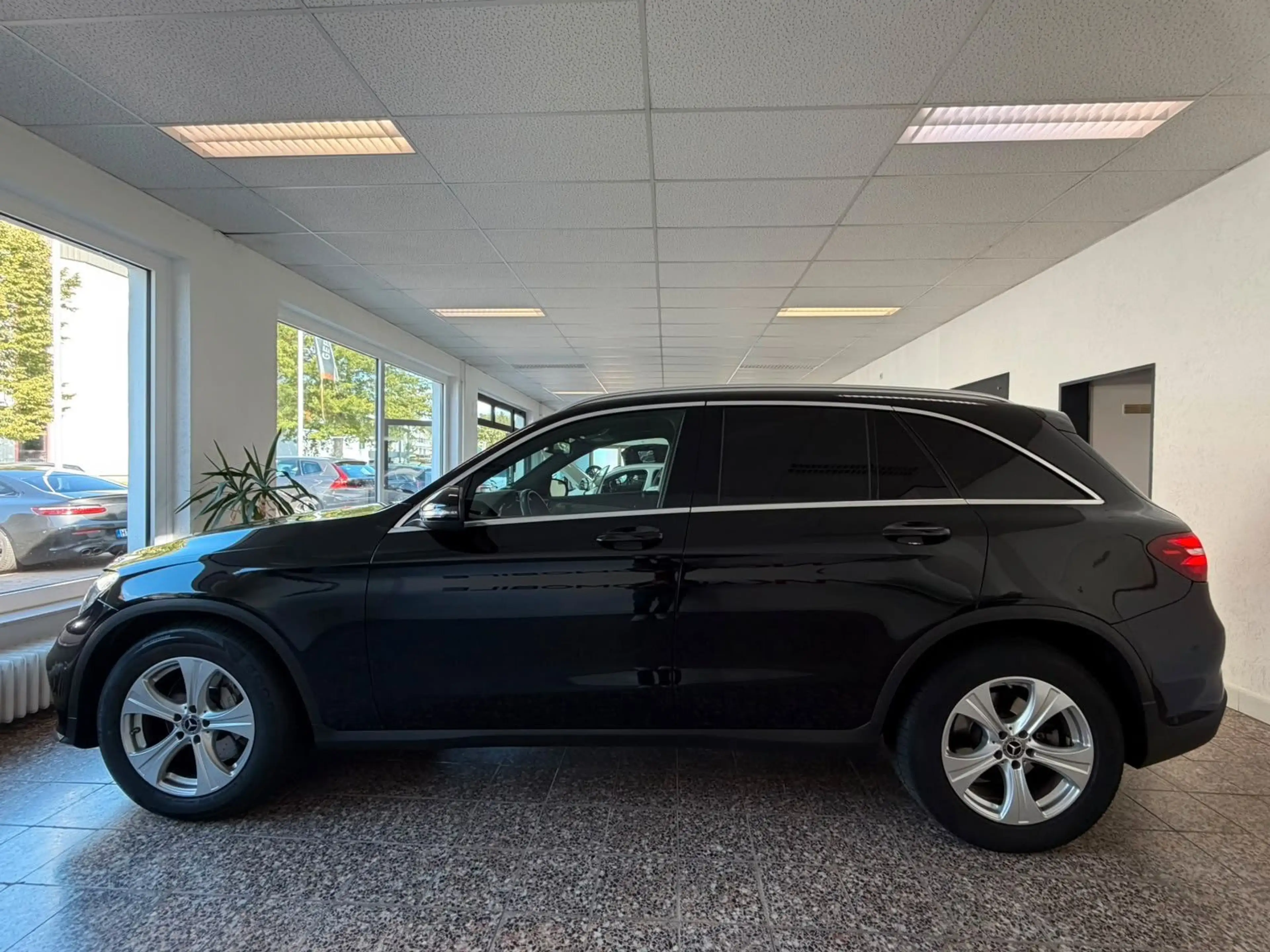 Mercedes-Benz GLC 250 GLC GLC 250 4Matic — photo 4