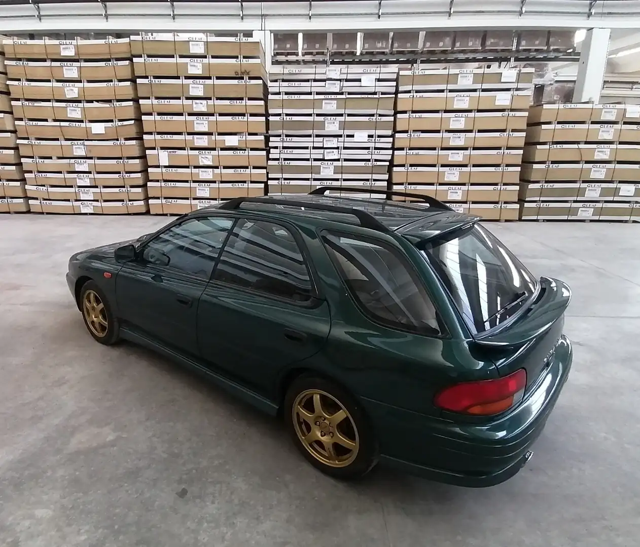 Subaru Impreza CW 2.0 turbo 4wd Vert - 1