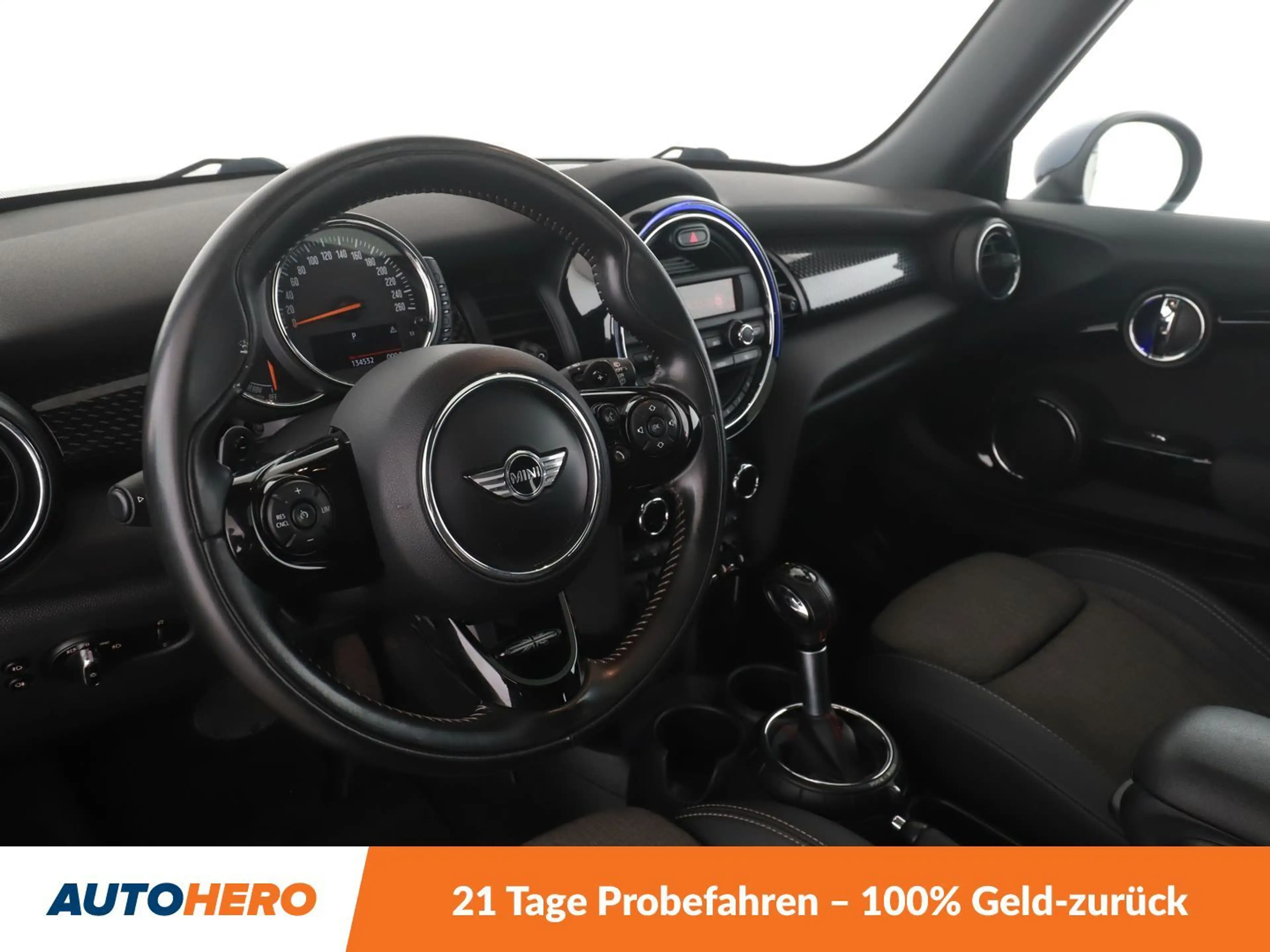 MINI Cooper SD Cooper SD Aut. *LED*PANO*TEMPO*BT* — photo 12
