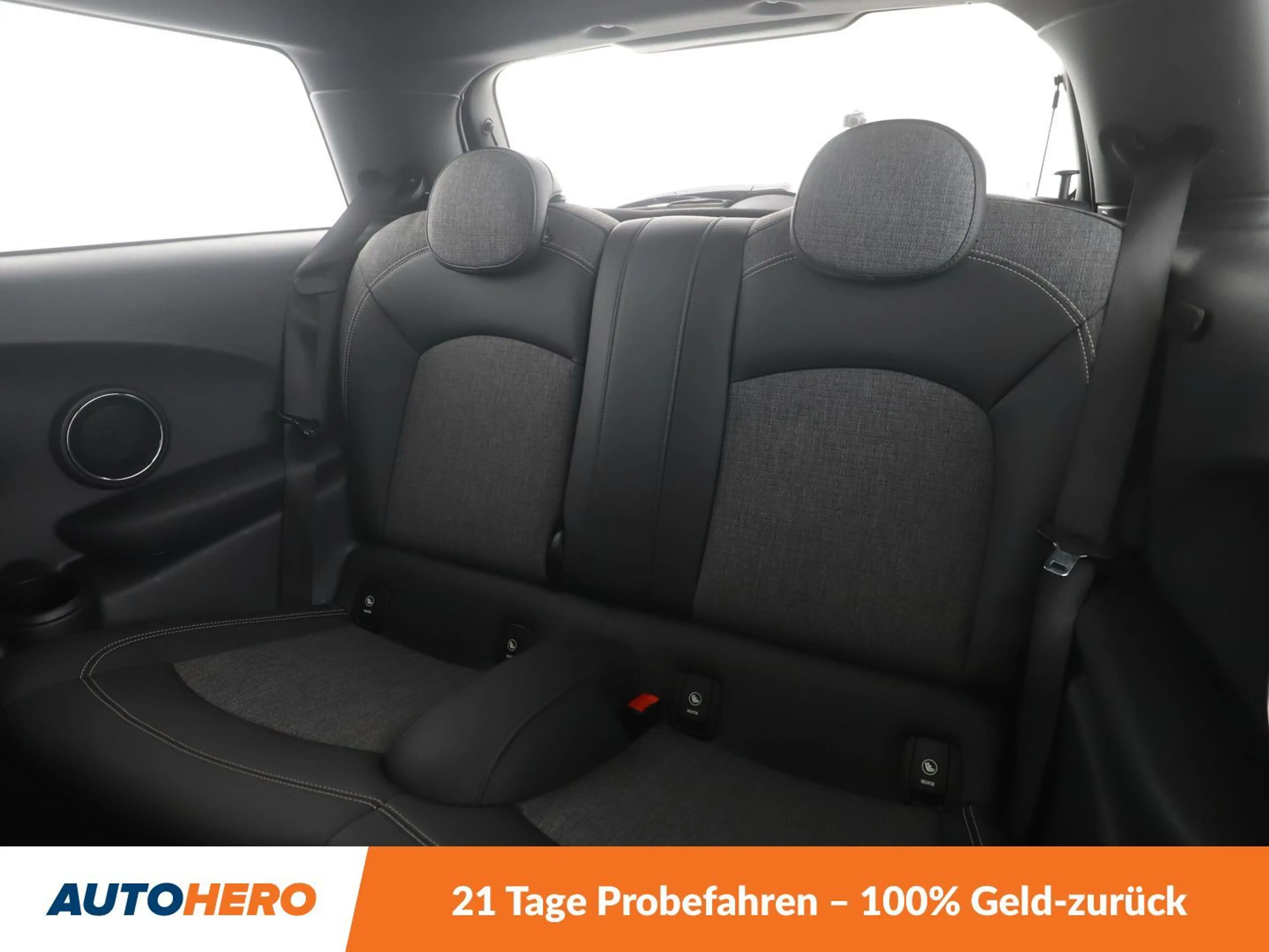 MINI Cooper SD Cooper SD Aut. *LED*PANO*TEMPO*BT* — photo 15