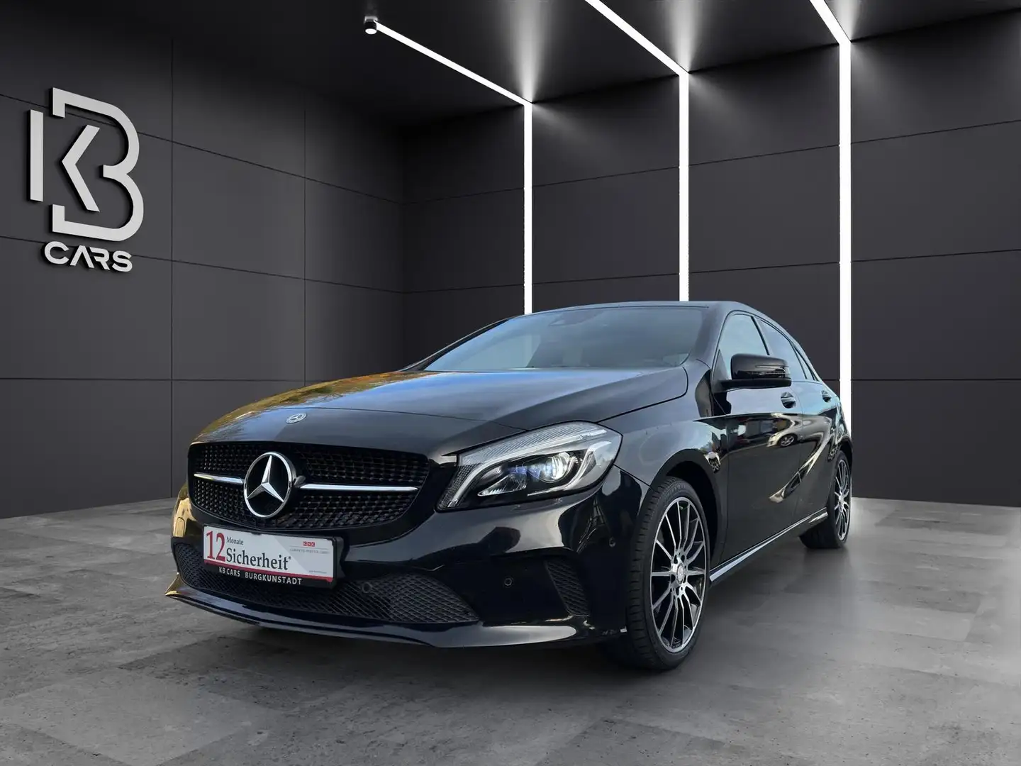 Mercedes-Benz A 200 Urban Night-Paket|LED|Navi|Sitzh|Temp| Noir - 2