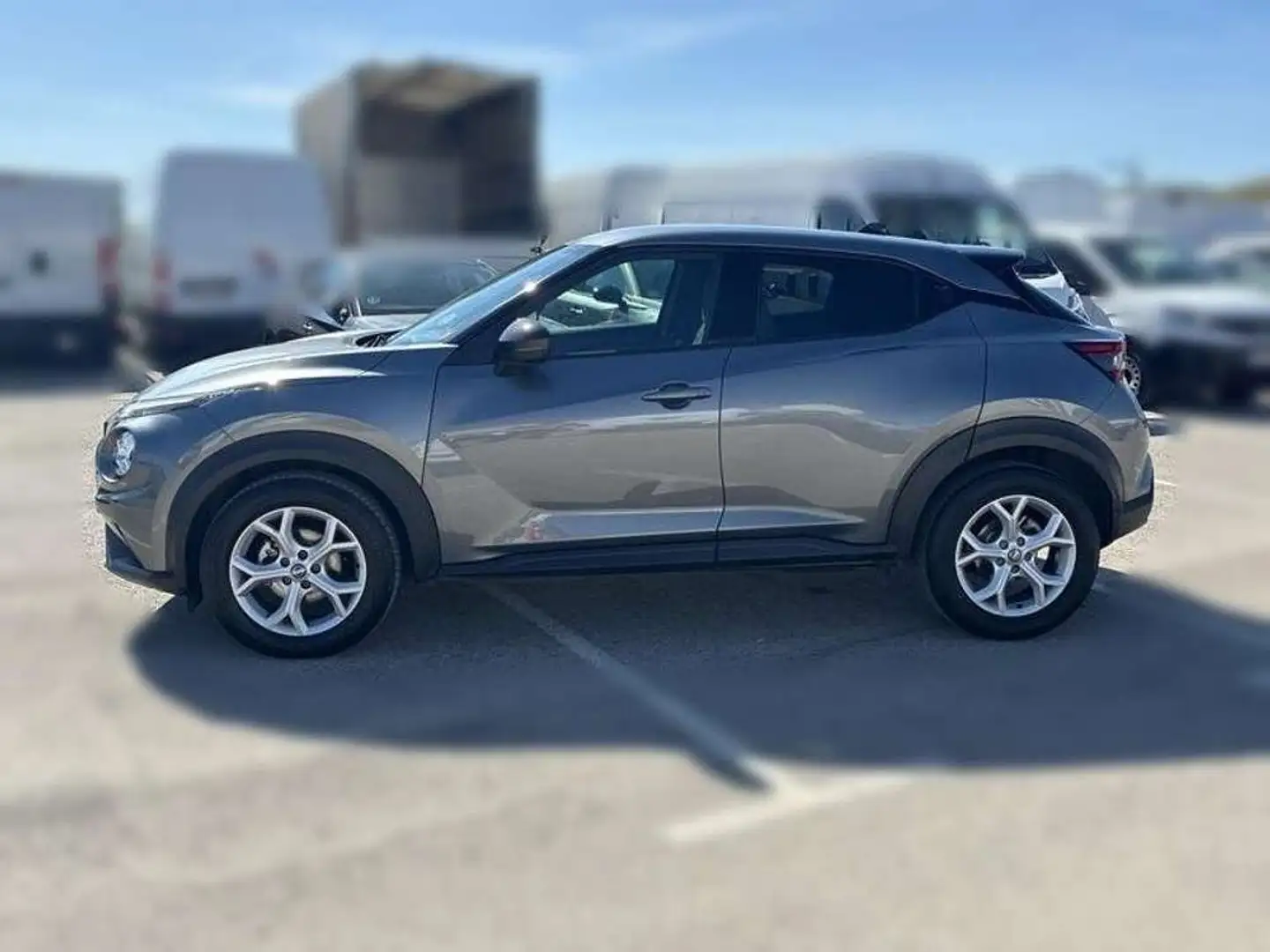 Nissan Juke DIG-T 84 kW (114 CV) 6M/T N-Connecta Gris - 2