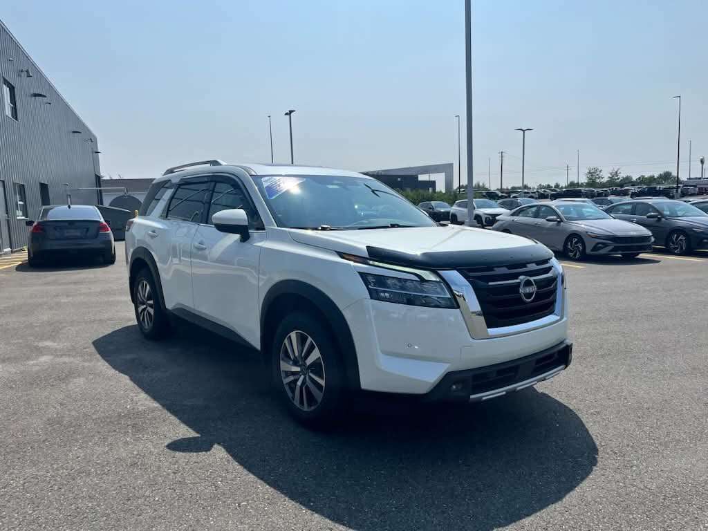 2023 Nissan Pathfinder SL — снимка 1