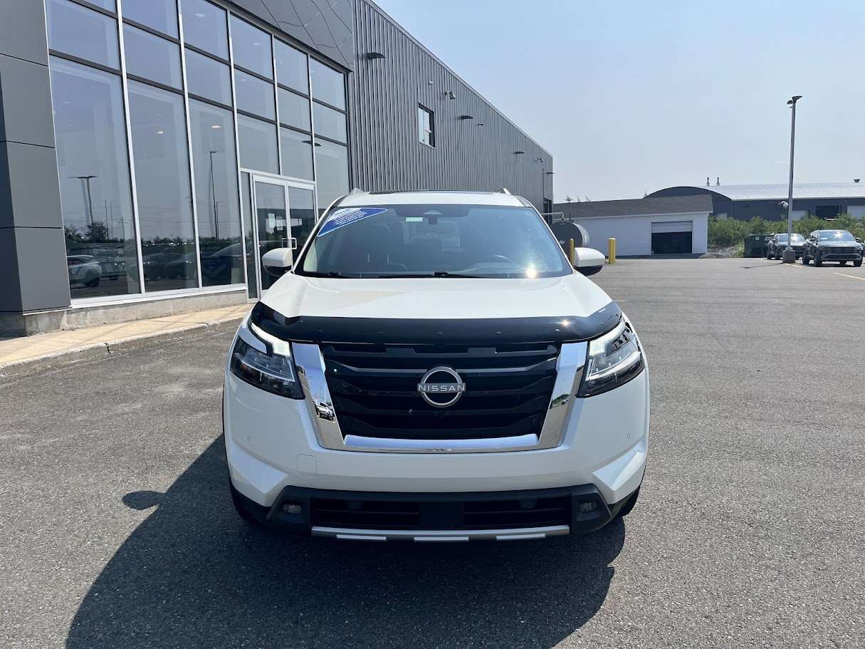 2023 Nissan Pathfinder SL — снимка 1