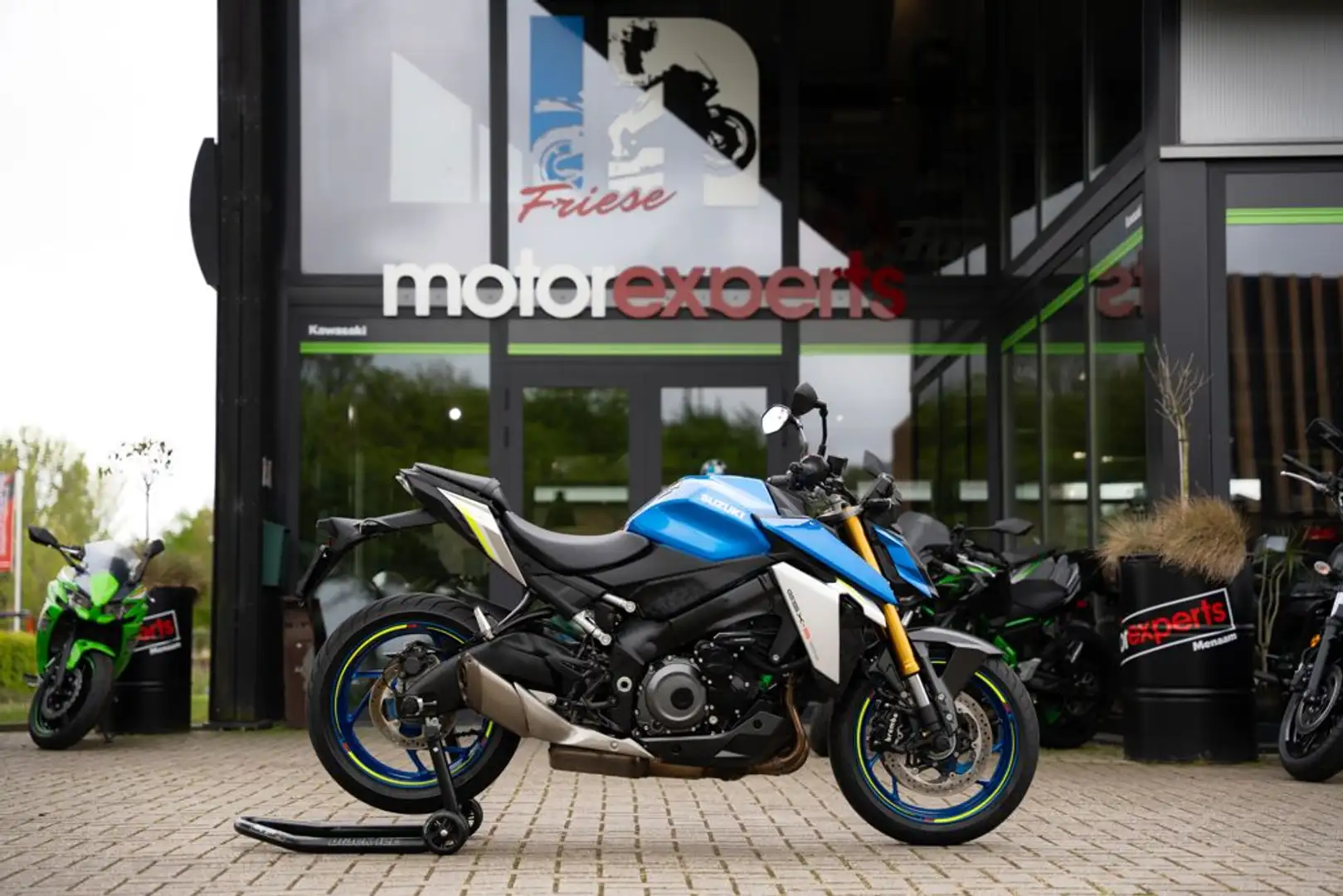 Suzuki GSX-S 1000 GSX-S1000 - 1