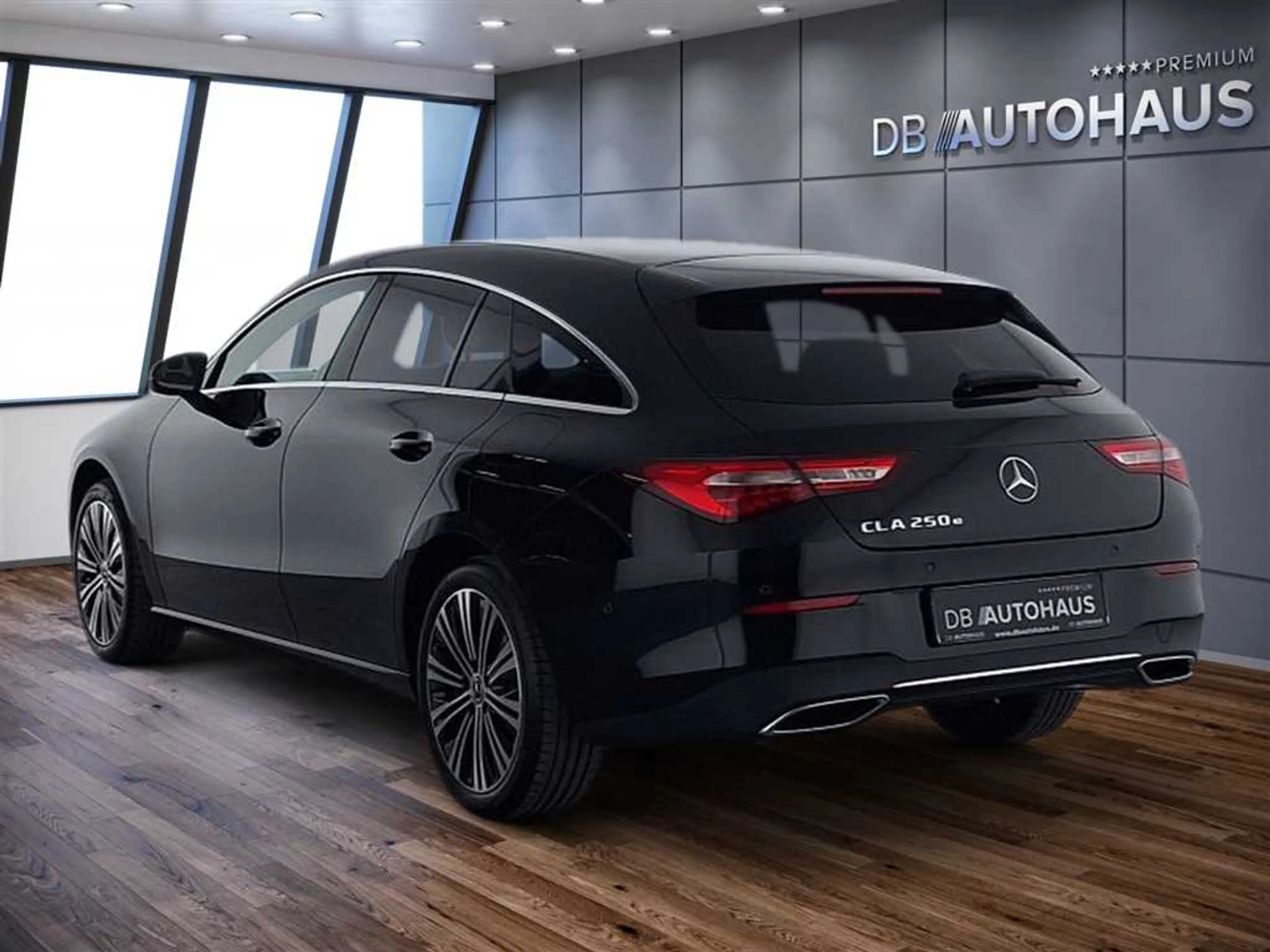 Mercedes-Benz CLA 250 CLA 250 e Shooting Brake Progressive DCT — photo 6
