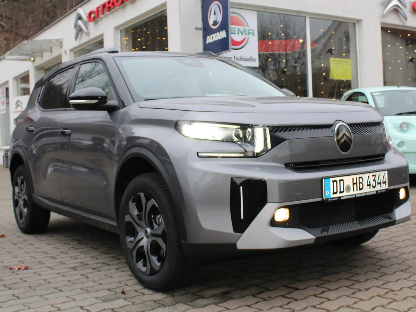 Citroen C3 Aircross C3 Aircross Turbo 100 *AUTOHAUS FIEDLER DD* Grau - 1