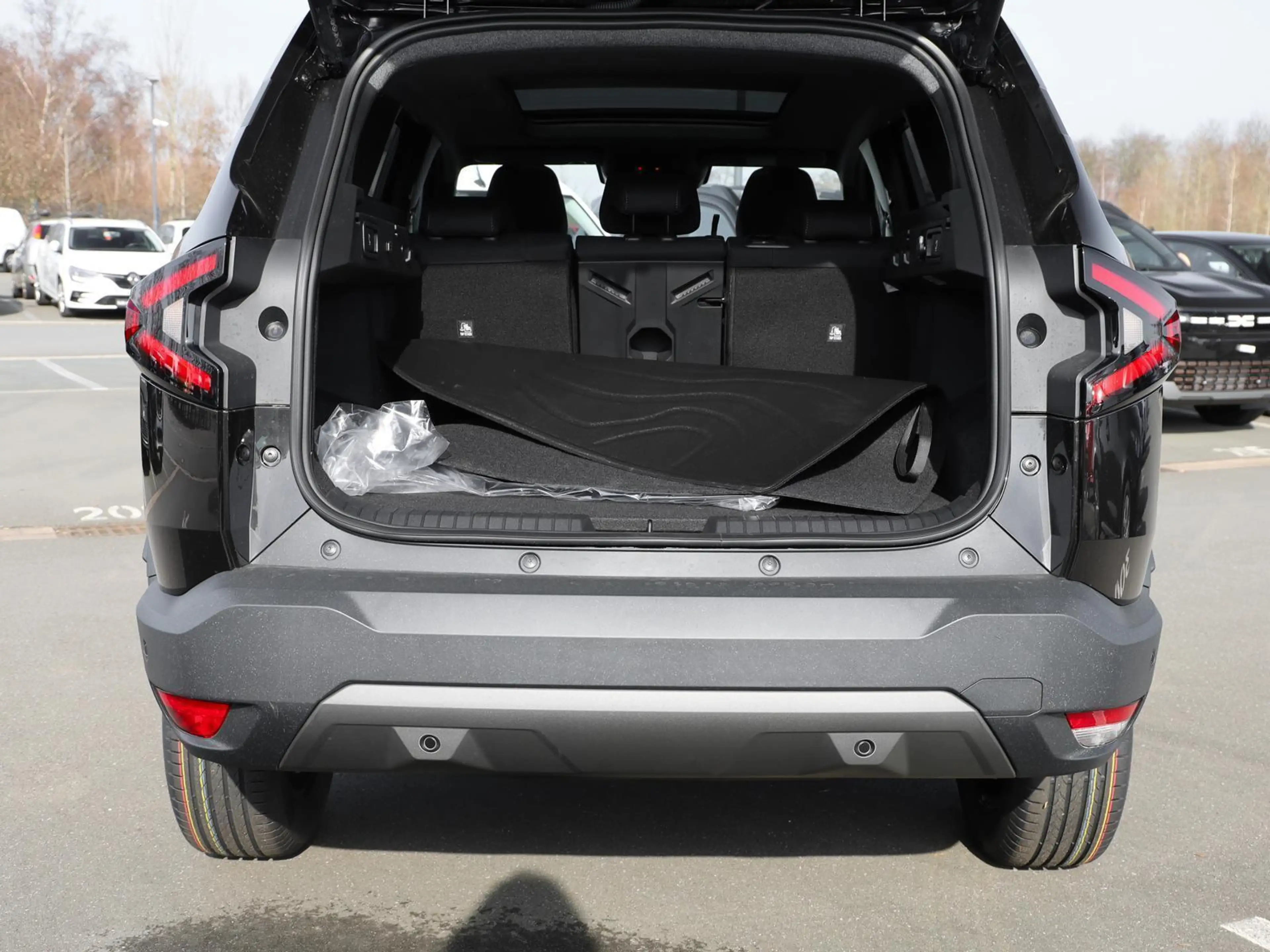Dacia Bigster Extreme HYBRID 155 SD NAVI SHZ PDC KLIMA — photo 10
