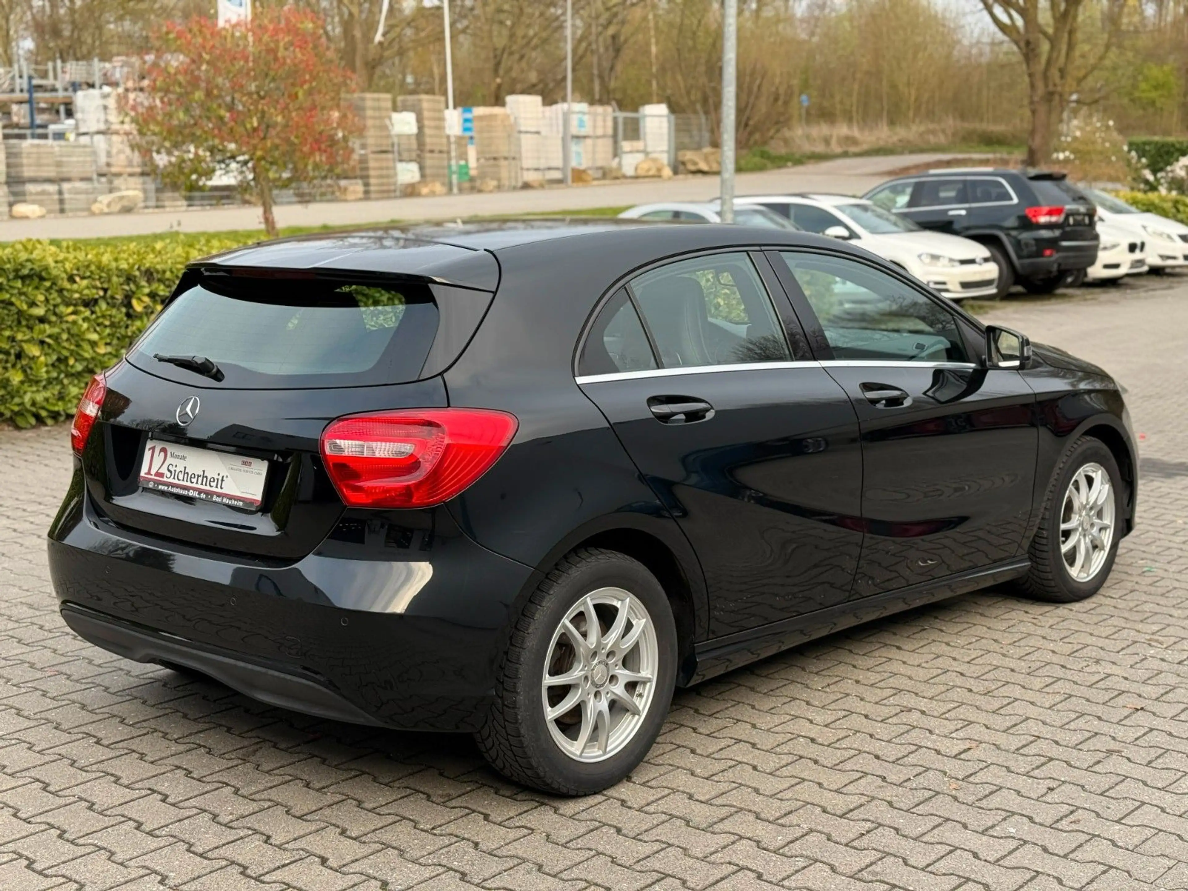 Mercedes-Benz A 180 BlueEfficiency* Sportsitze* Navi* — photo 9