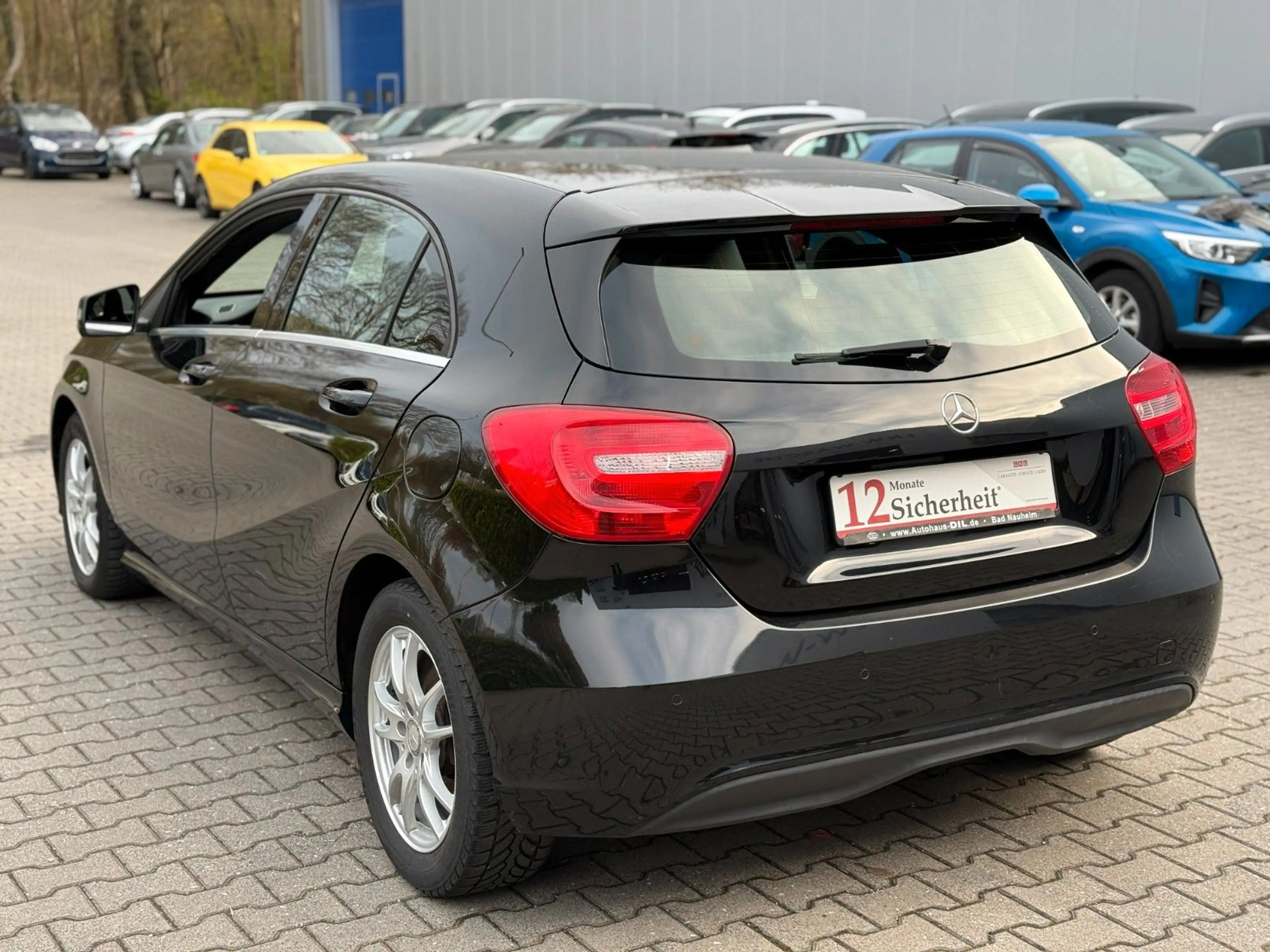 Mercedes-Benz A 180 BlueEfficiency* Sportsitze* Navi* — photo 12