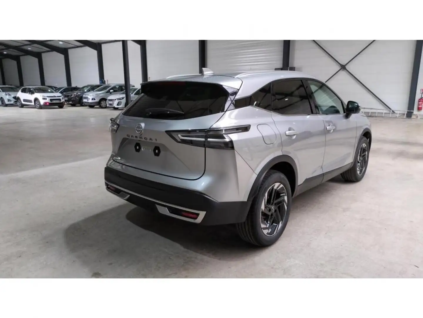 Nissan Qashqai N-Connecta 1.3 Mild Hybrid 158cv BVA Xtronic + Pac Gris - 2