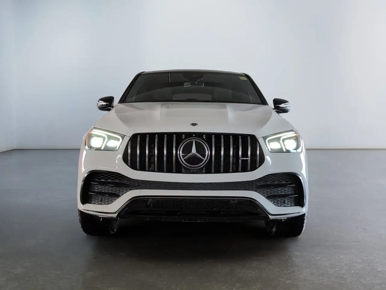 Mercedes-Benz GLE снимка Mercedes-Benz GLE