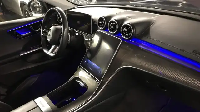 Mercedes-Benz C-Class view 10