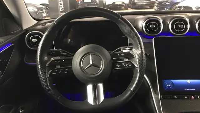 Mercedes-Benz C Class view 9