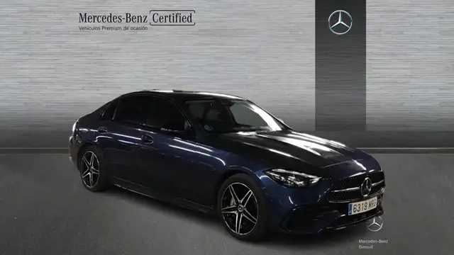 Mercedes-Benz C-Class view 3