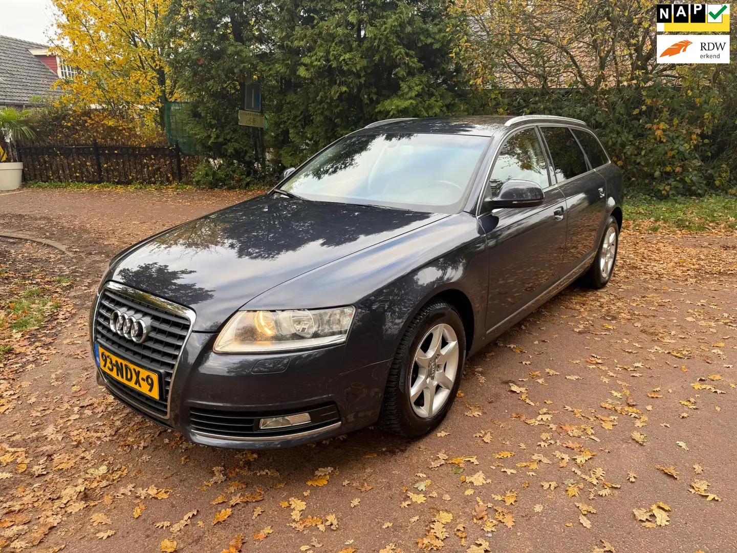Audi A6 Avant 2.0 TFSI Business Edition / Navi / leder / A Bleu - 1