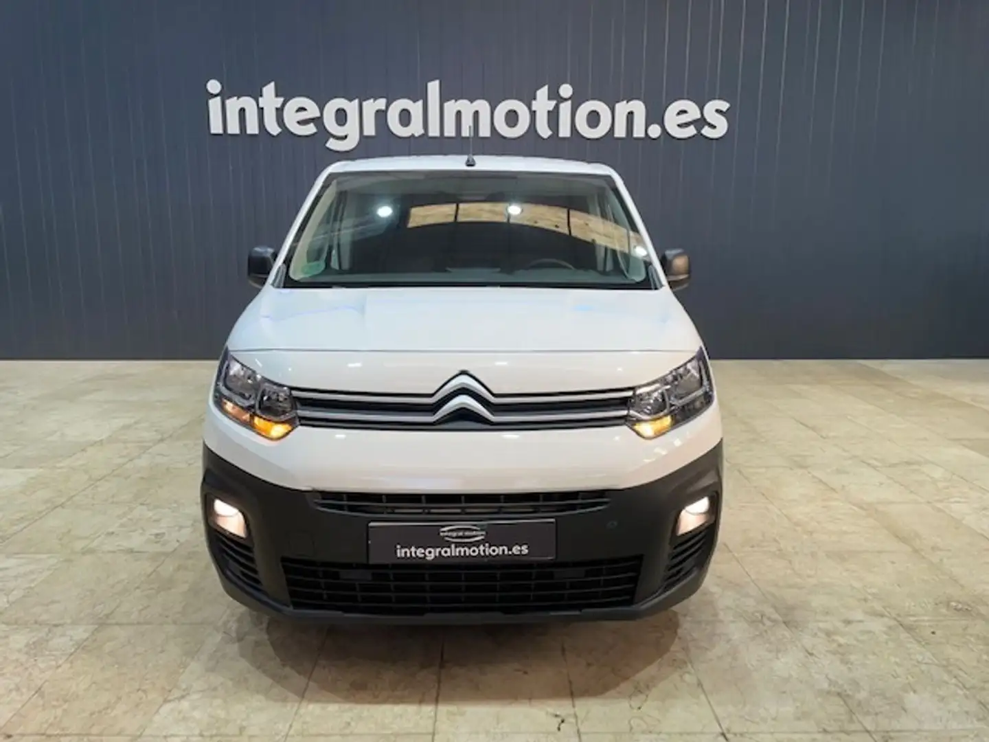 Citroen Berlingo Talla M BlueHDI 75CV Control Blanc - 2