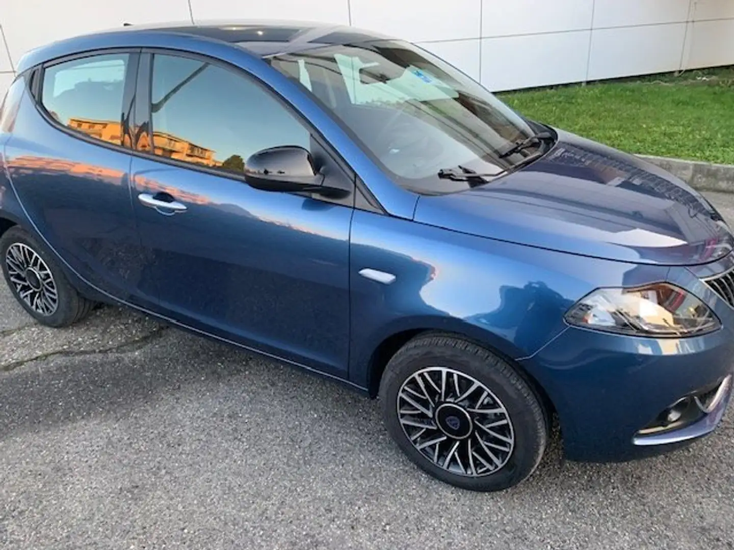 Lancia Ypsilon Ypsilon 1.0 hybrid Platino - soli 11.500 km! Blu/Azzurro - 2
