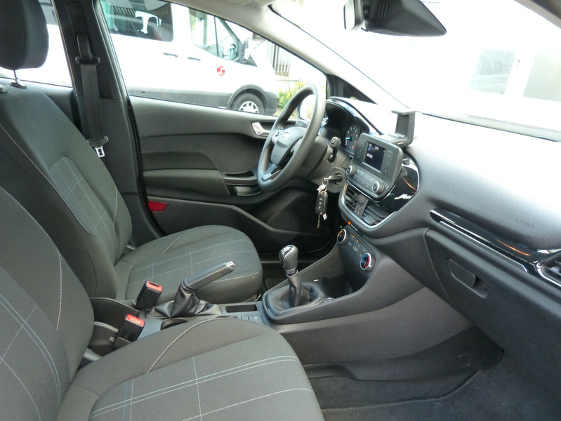 Ford Fiesta Trend 1.1 [KLIMA/PDC/NUR 35.610 KM] — photo 12