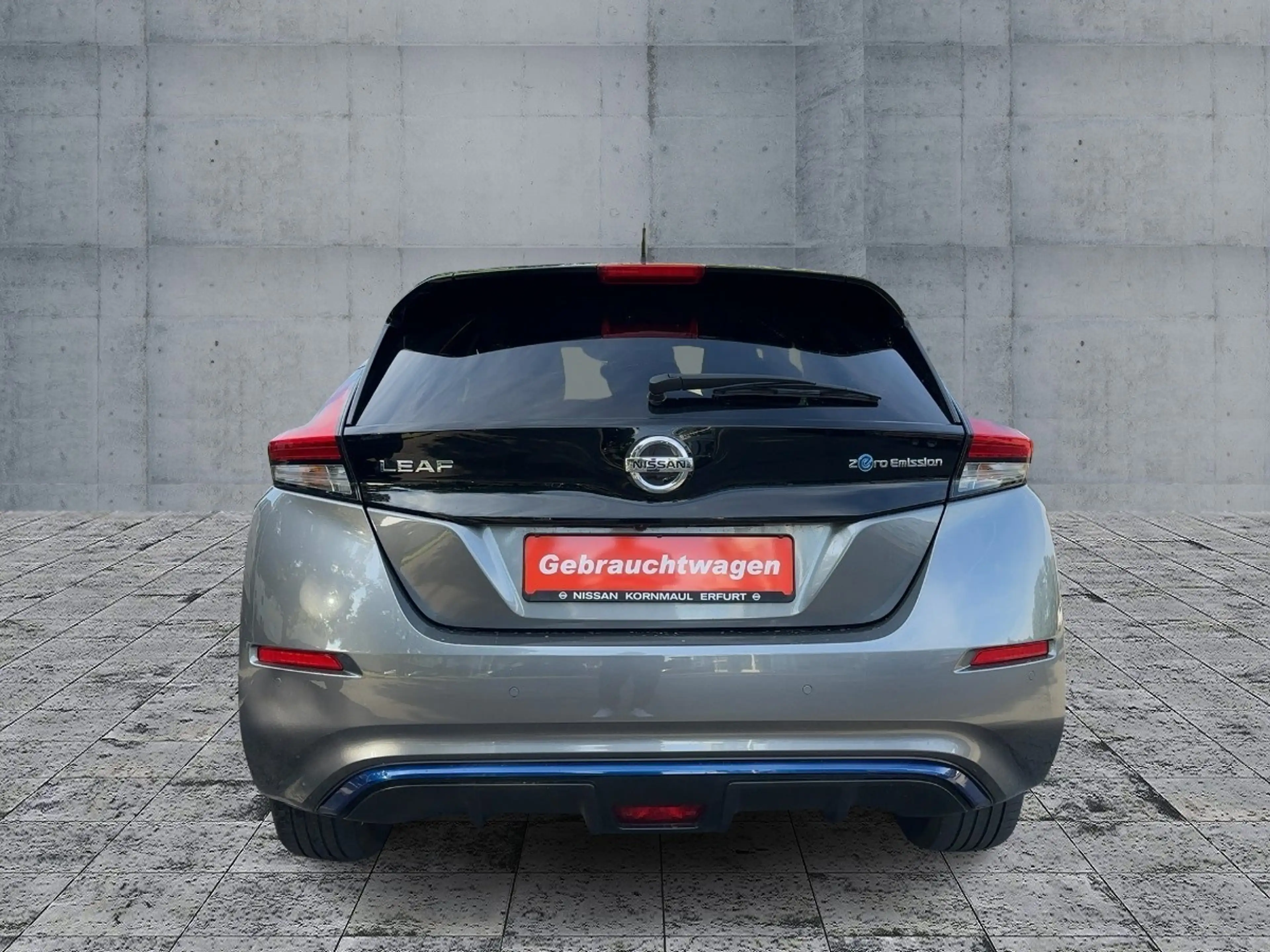 Nissan Leaf ZE1 40kWh TEKNA 122PS NAVI — photo 3