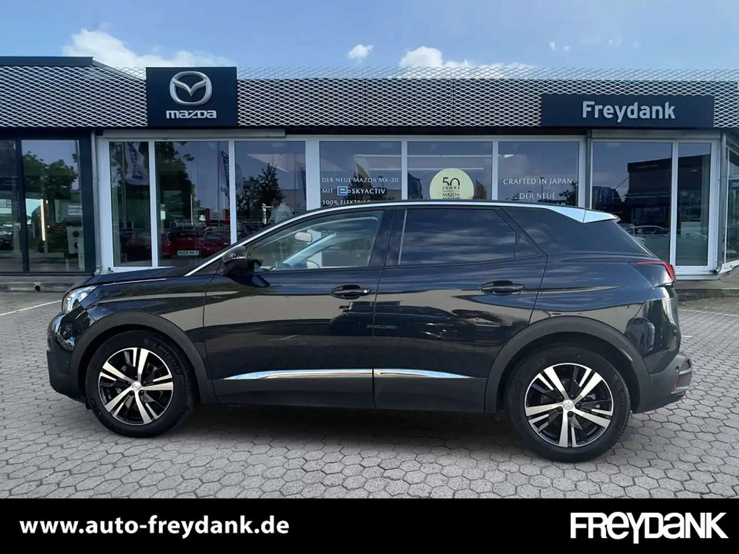 Peugeot 3008 1.2 PureTech Automatik 130 Allure Grau - 2