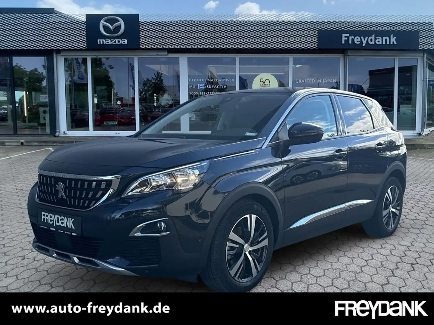 Peugeot 3008 1.2 PureTech Automatik 130 Allure Grau - 1