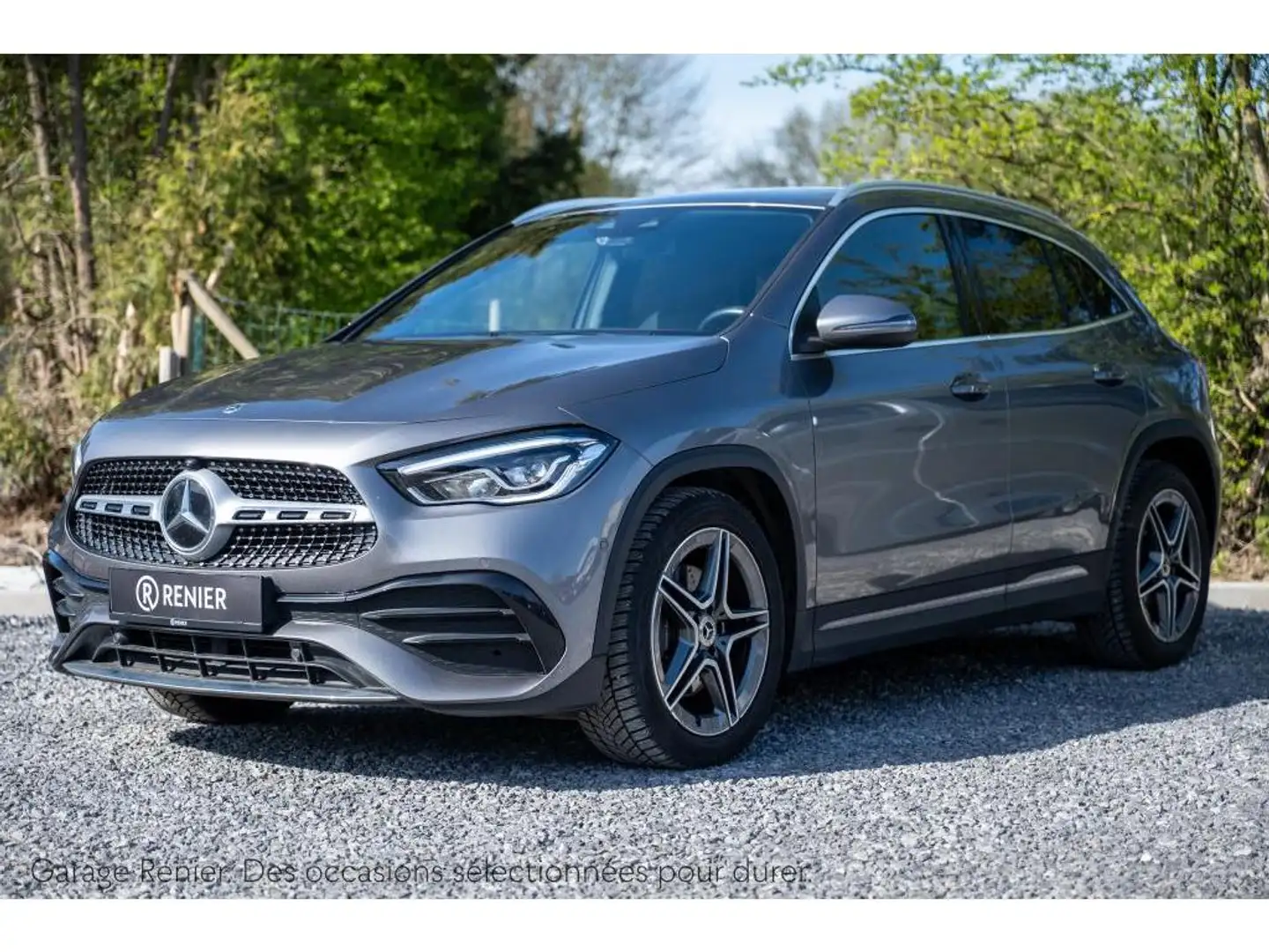 Mercedes-Benz GLA 200 AMG Line 7G-DCT 163cv Garantie 24 mois Gris - 1