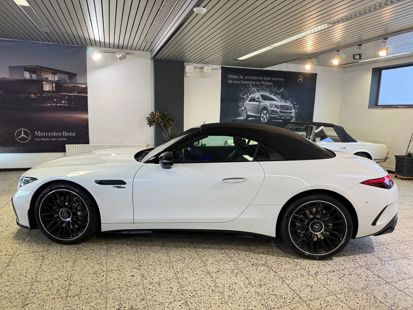 Mercedes-Benz SL 43 AMG AMG+NIGHT+PERFORMANCE+AERODYNAMIK LED/DIST/HUD/21" Blanco - 2