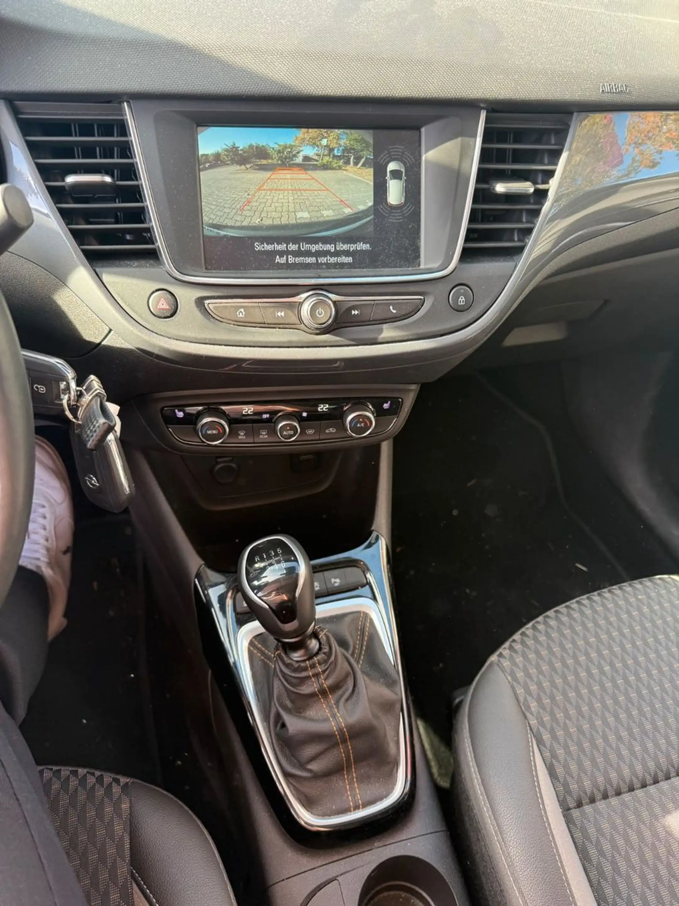 Opel Crossland X Innovation/LED/Teilleder/Kamera — photo 12