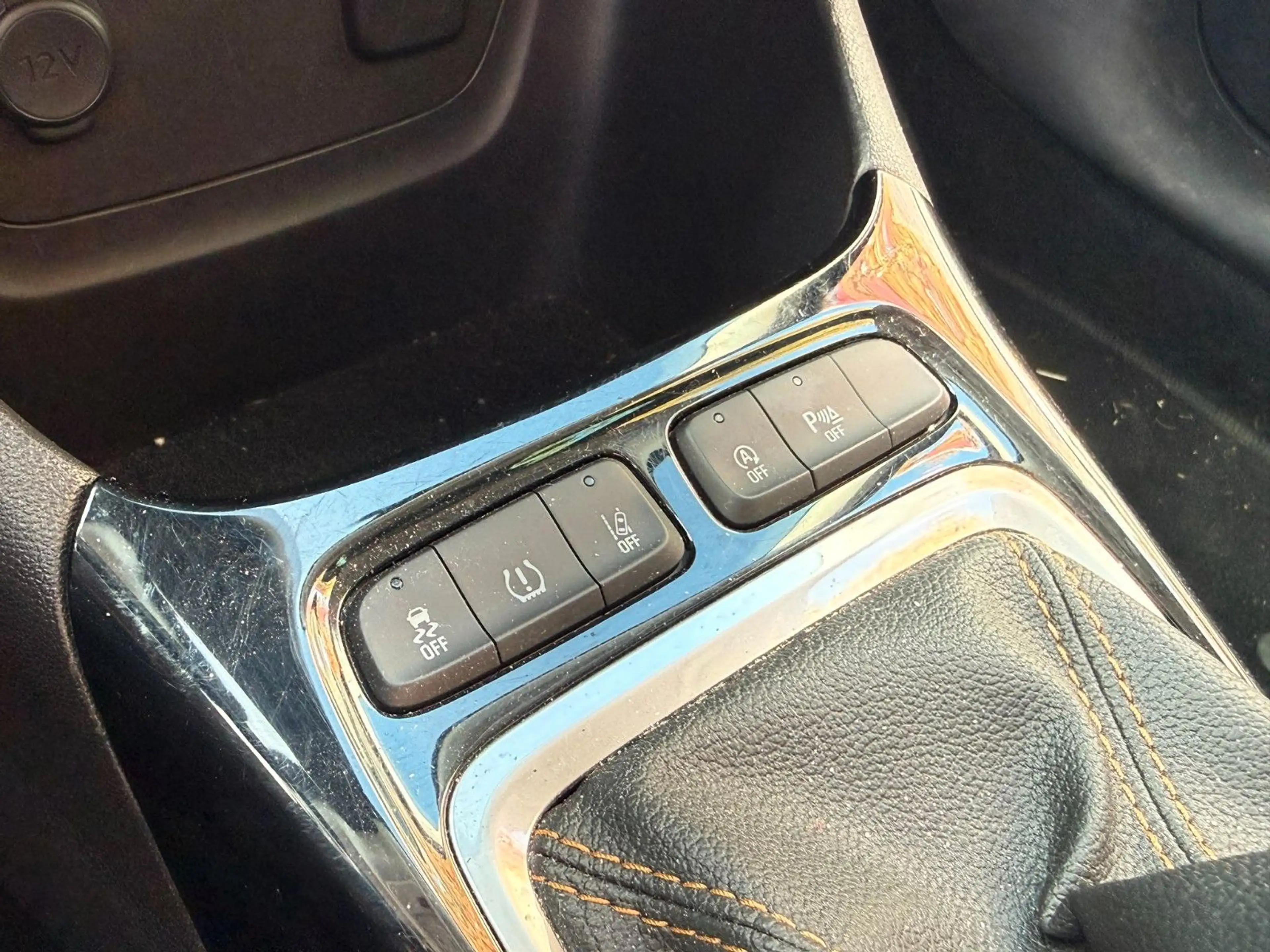 Opel Crossland X Innovation/LED/Teilleder/Kamera — photo 13