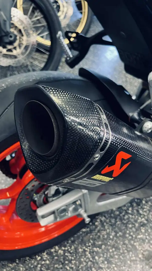 Aprilia Tuono 1100 FACTORY  SCARICO AKRAPOVIC Roşu - 2