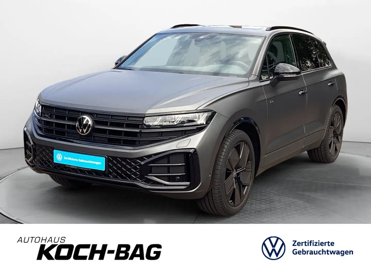 Volkswagen Touareg 3.0TDI R-Line Black NAVI LED PANO STANDH Grijs - 1