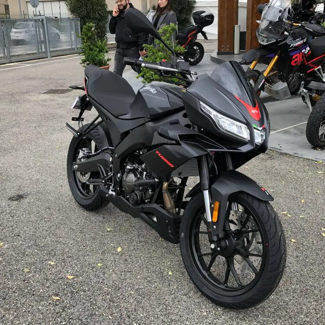 Aprilia Tuono 125 - 2