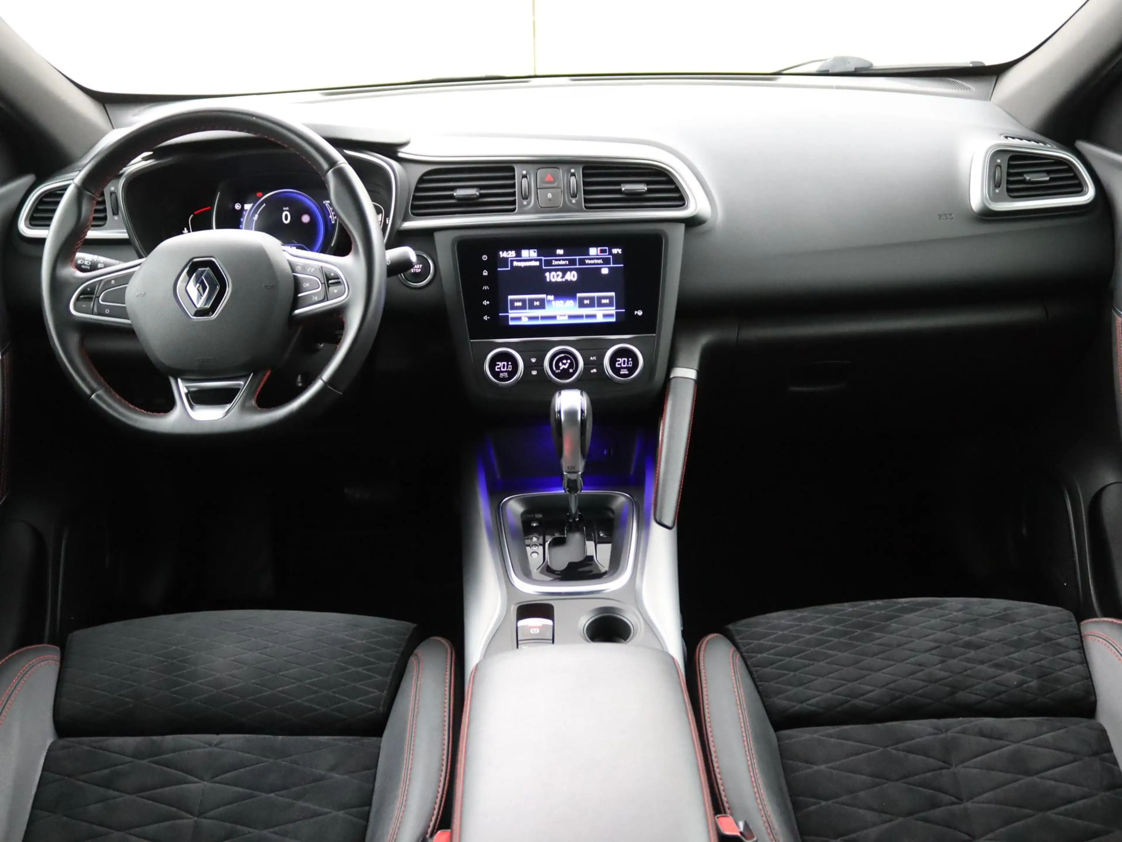 Renault Kadjar TCe 160 EDC GPF Black Edition | AUTOMAAT | Trekhaa — photo 15