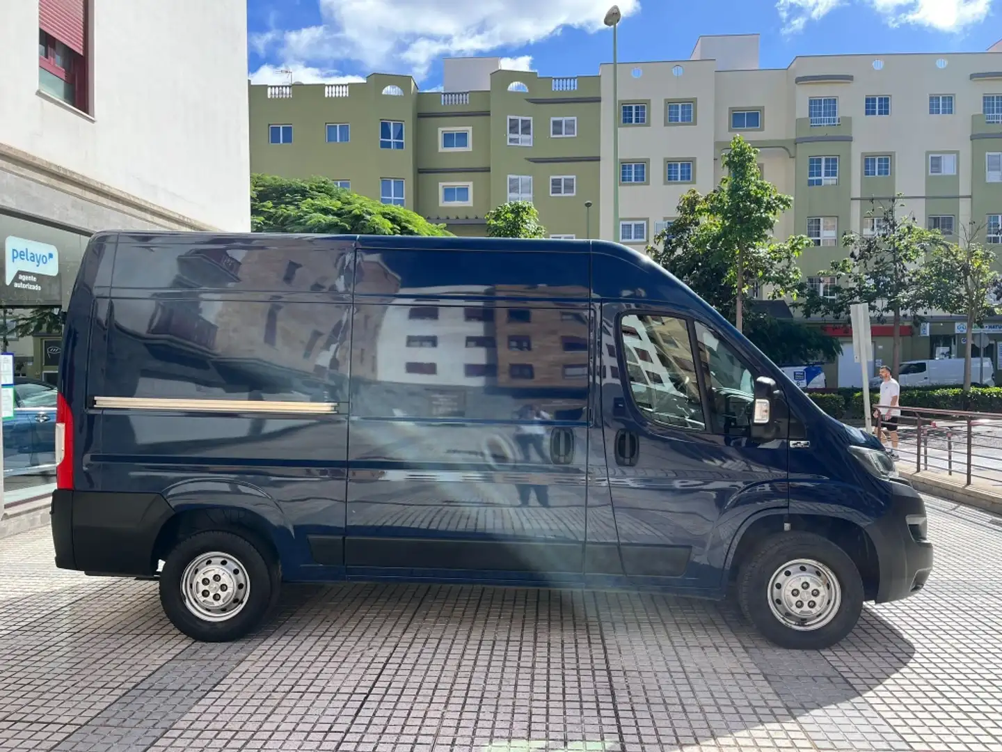 Peugeot Boxer Furgón 2.2BlueHDI 333 L2H2 S&S 120 Blu/Azzurro - 2