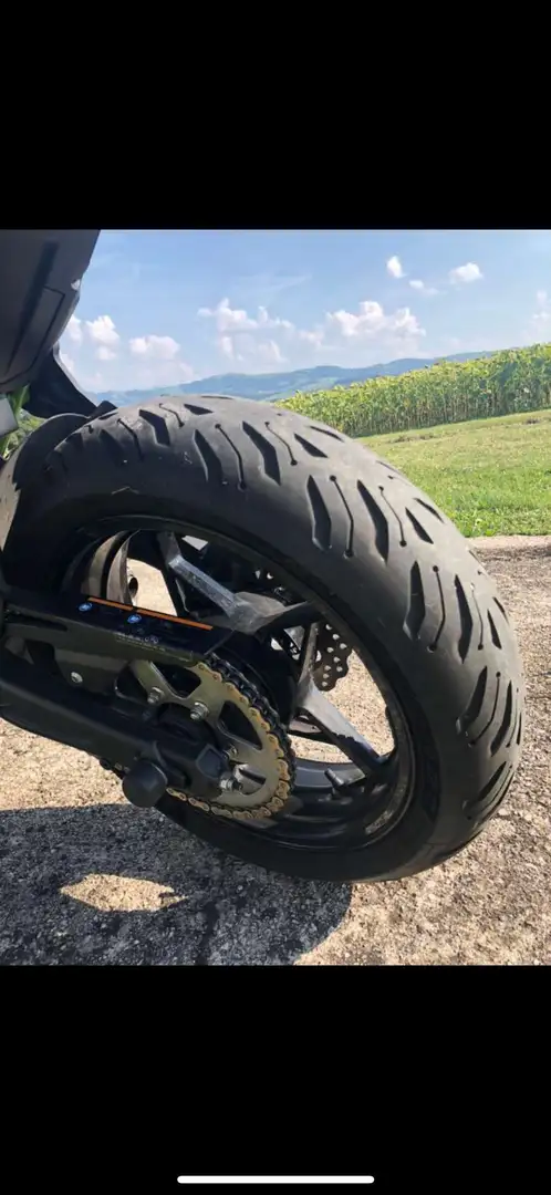 Kawasaki Z 650 Grün - 1