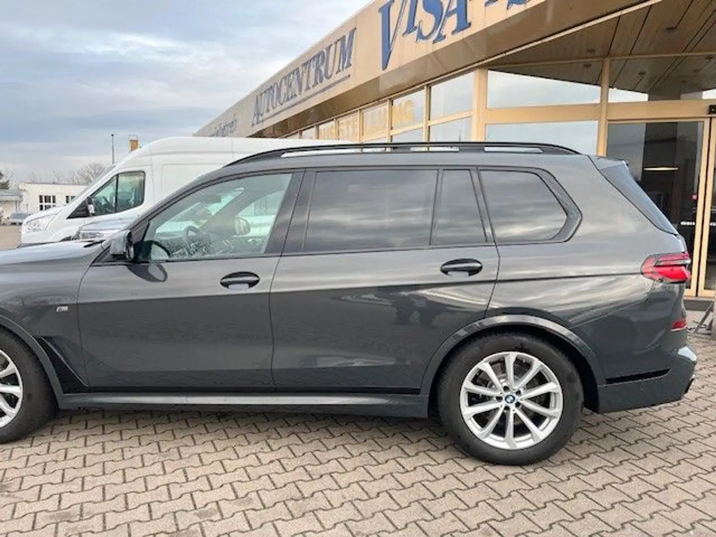 BMW X7 xDrive 40 d M Sport Pro Panorama Stdhz. Gris - 2