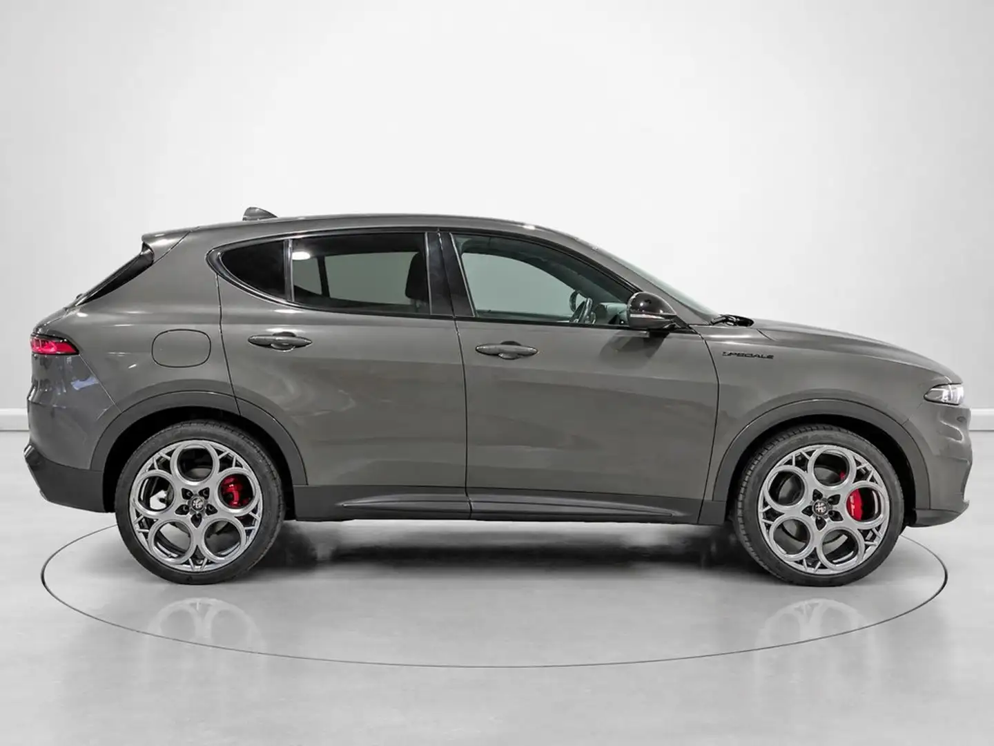 Alfa Romeo Tonale 1.5 MHEV Speciale FWD Gris - 2