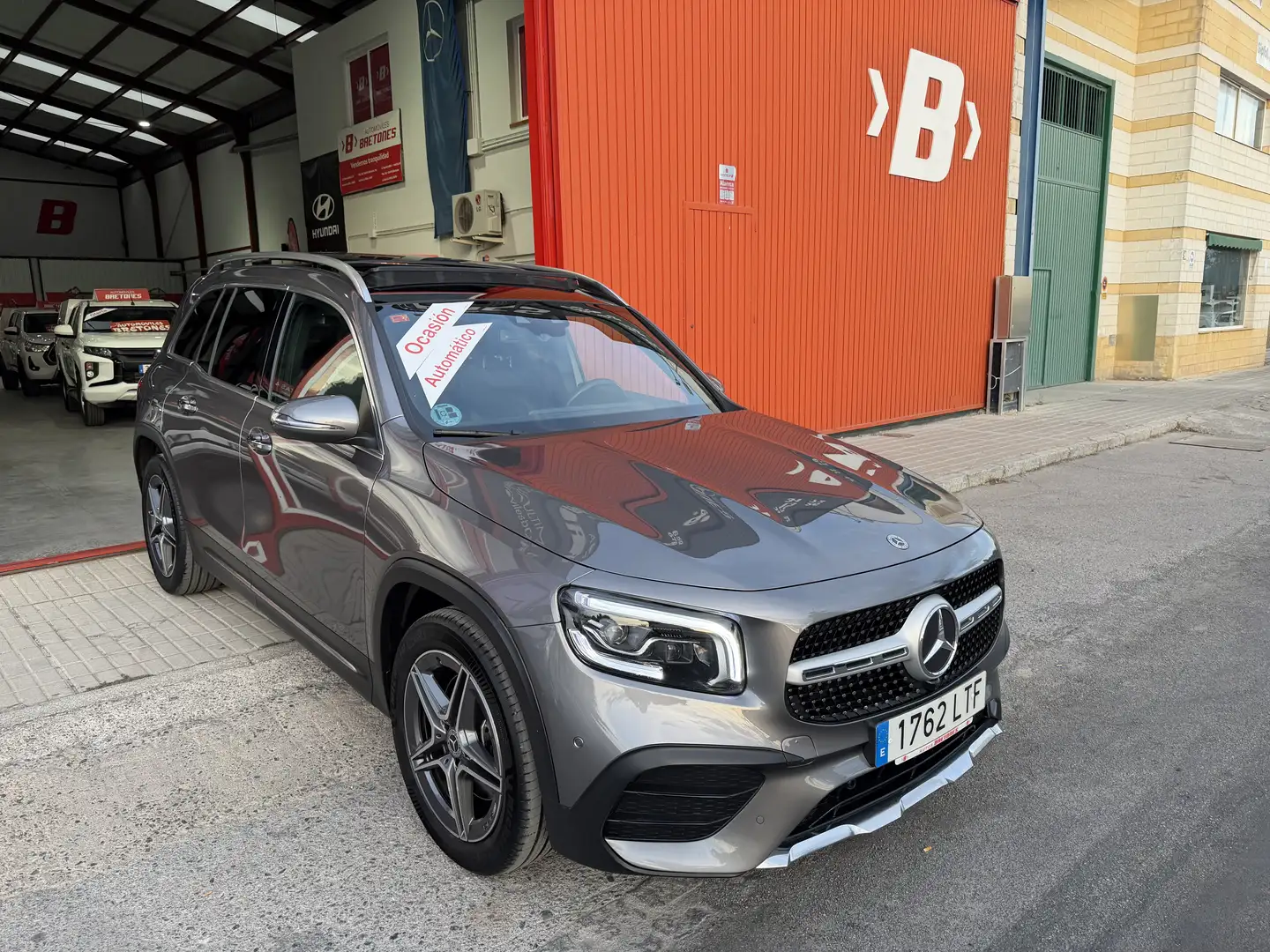 Mercedes-Benz GLB 220 220d 4Matic 8G-DCT Gris - 1