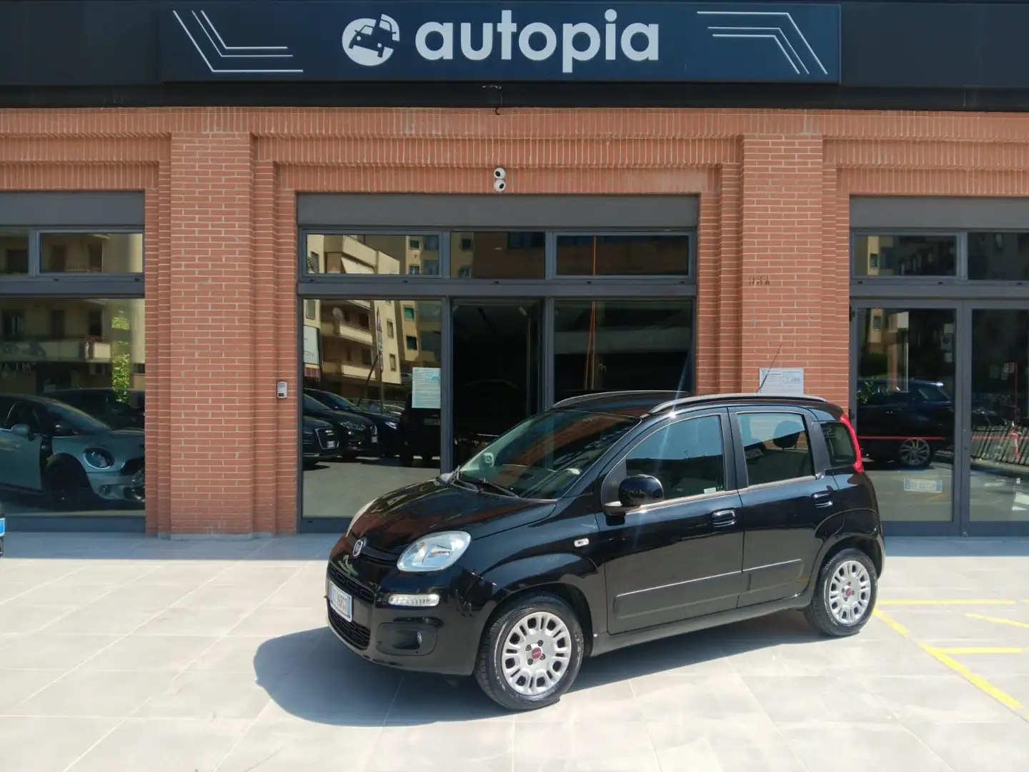 Fiat Panda Panda 1.3 mjt 16v Lounge 75cv E5+ Noir - 1