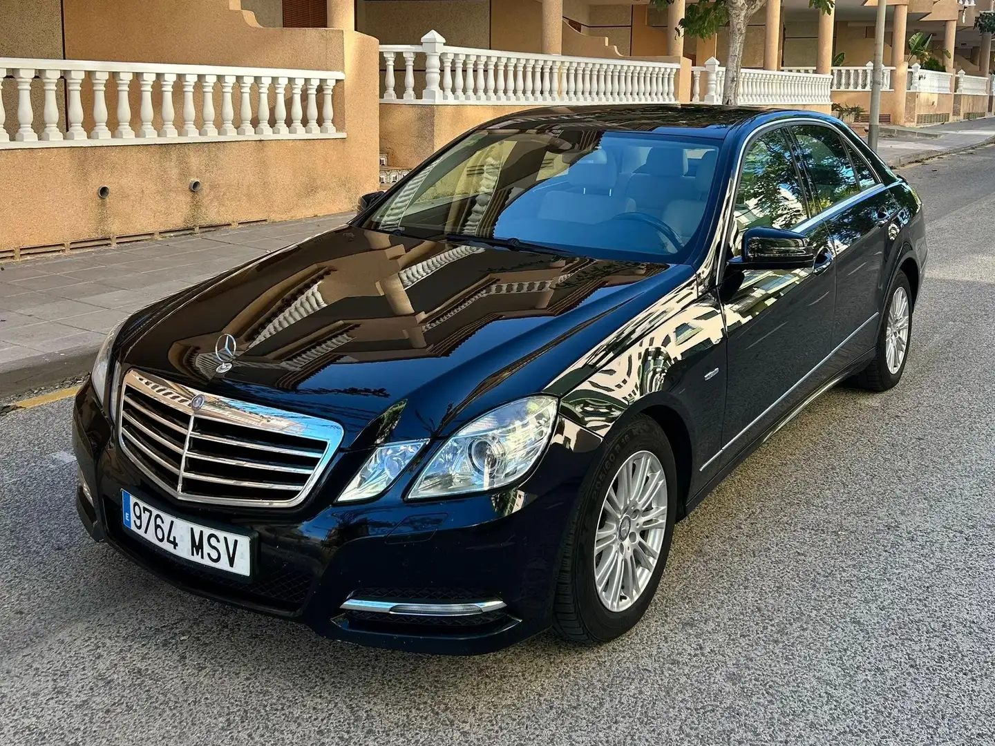 Mercedes-Benz E 200 E 200CDI BE Avantgarde Avantgarde Negro - 2
