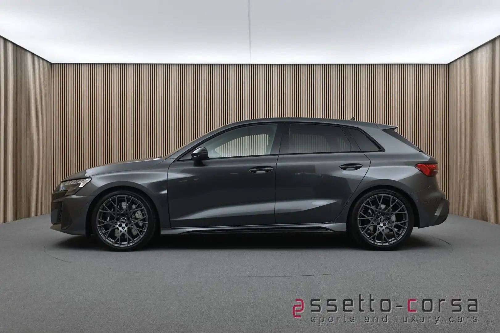 Audi RS3 Sportback*H-U Disp.*RS AGA*Schalensitze*Vmax Grigio - 1