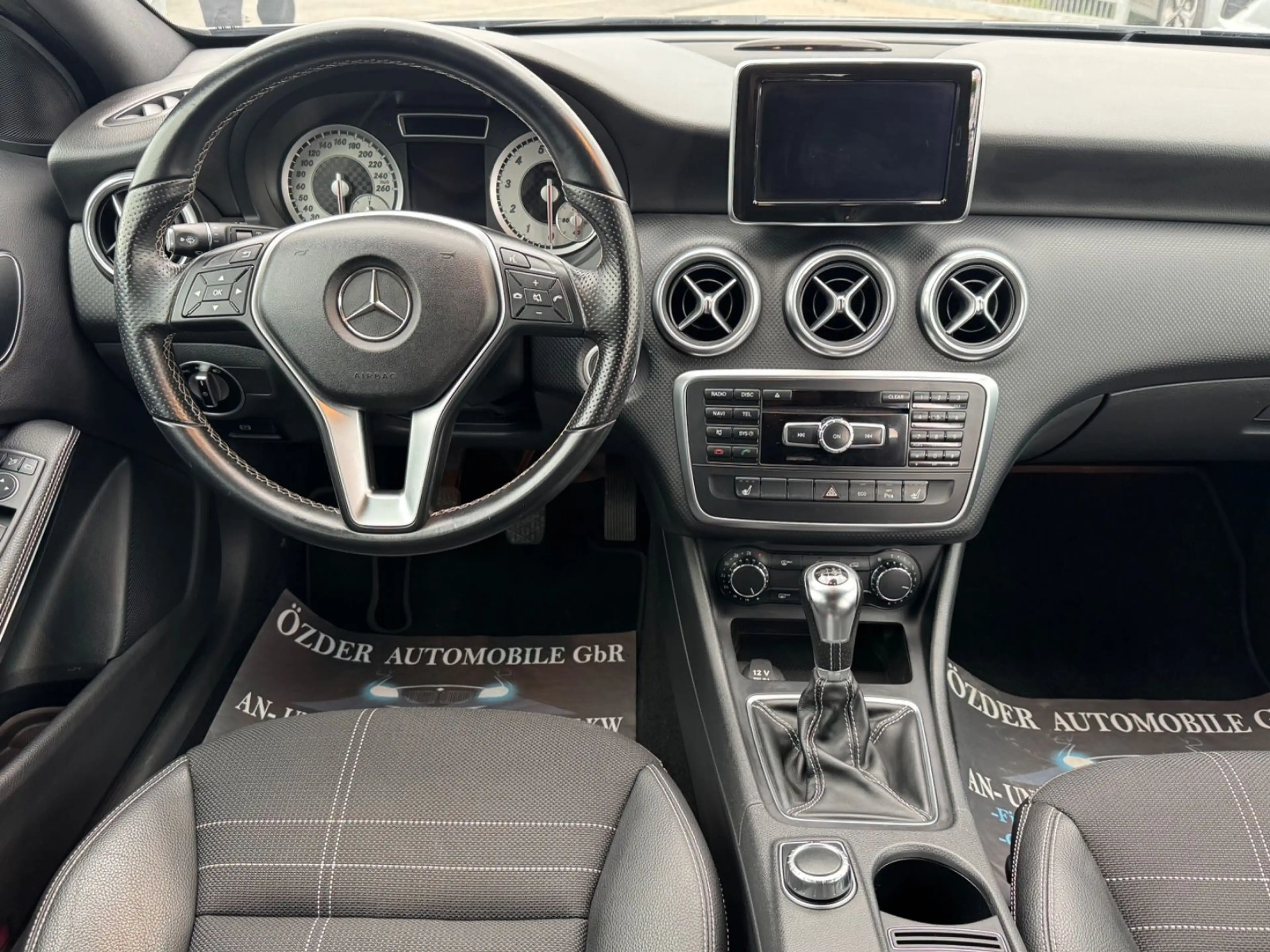 Mercedes-Benz A 200 BlueEfficiency Urban+Finanzierung+ — photo 11