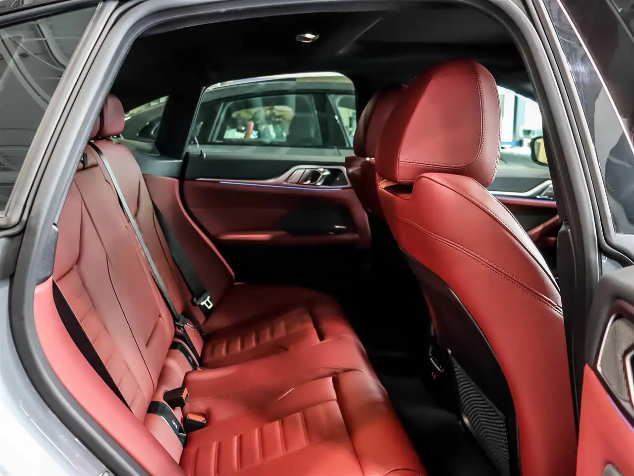 BMW 4 Series photo BMW 4 Series