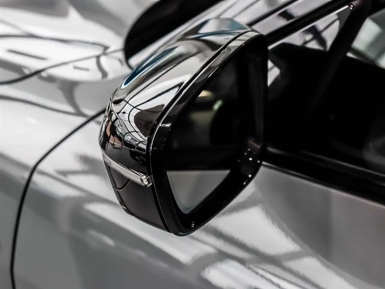 BMW 4 Series photo BMW 4 Series